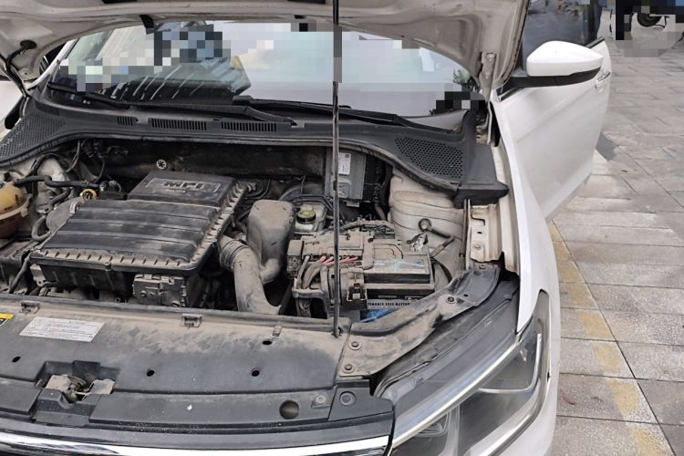 Used Volkswagen Jetta 2017 1.5L Automatic Comfort Model Engine Bay Left