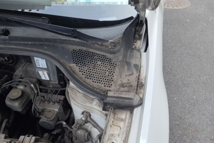 Used Volkswagen Jetta 2017 1.5L Manual Comfort Model Engine Bay Left