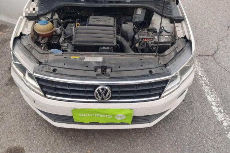 Used Volkswagen Jetta 2017 1.5L Automatic Fashion Model Engine Bay