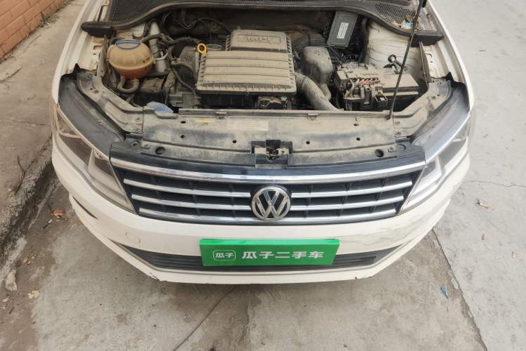 Used Volkswagen Jetta 2017 1.4L Manual Comfort Model Engine Bay