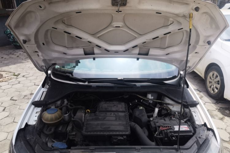 Used Volkswagen Jetta 2017 1.4L Manual Fashion Edition Engine Bay