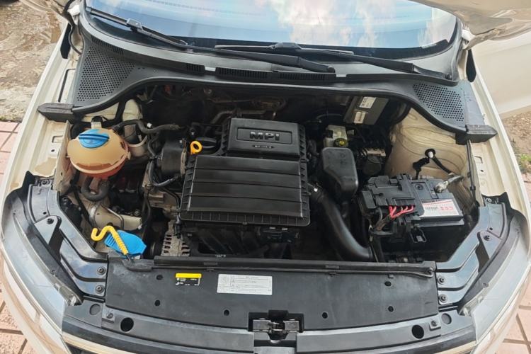 Used Volkswagen Jetta 2017 1.5L Manual Fashion Edition Engine Bay