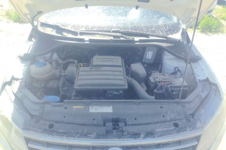 Used Volkswagen Jetta 2017 1.4L Manual Fashion Edition Engine Bay