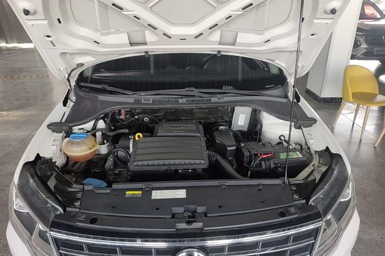 Used Volkswagen Jetta 2017 1.4L Manual Comfort Model Engine Bay