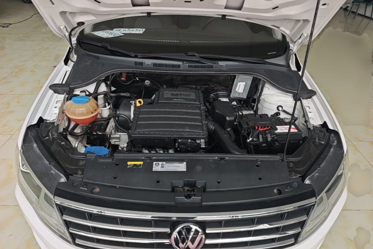 Used Volkswagen Jetta 2017 1.4L Manual Fashion Edition Engine Bay