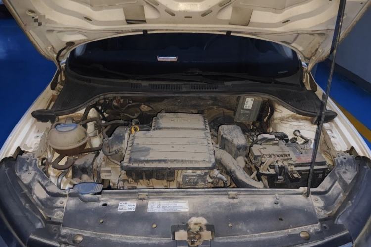 Used Volkswagen Jetta 2017 1.5L Automatic Fashion Model Engine Bay