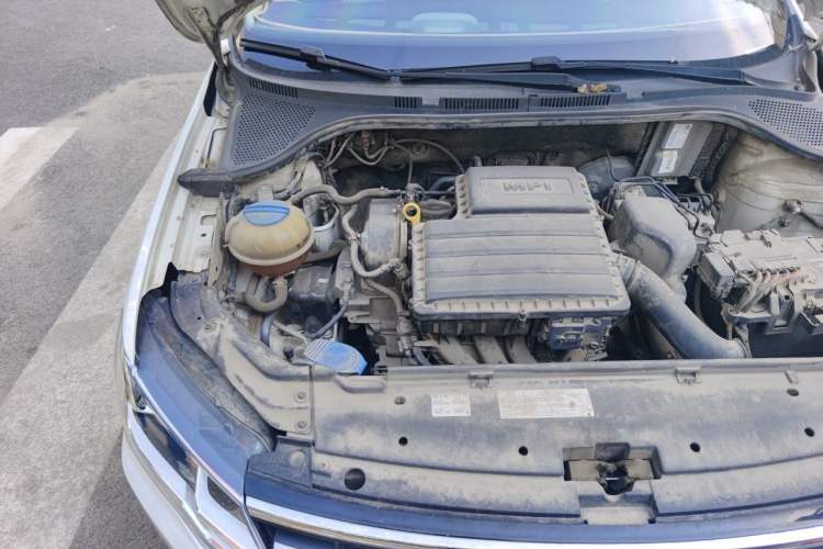 Used Volkswagen Jetta 2017 1.5L Manual Comfort Model Engine Bay Right