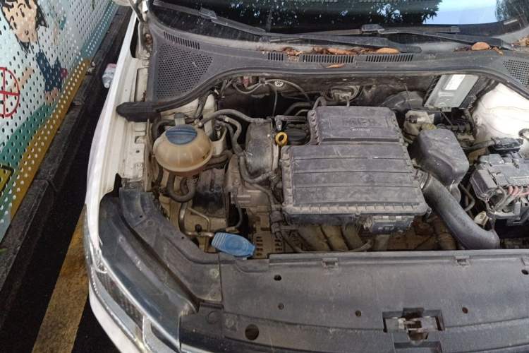 Used Volkswagen Jetta 2017 1.5L Automatic Fashion Model Engine Bay Right