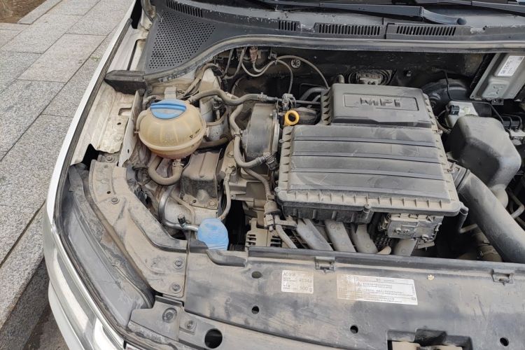Used Volkswagen Jetta 2017 1.5L Automatic Fashion Model Engine Bay Right