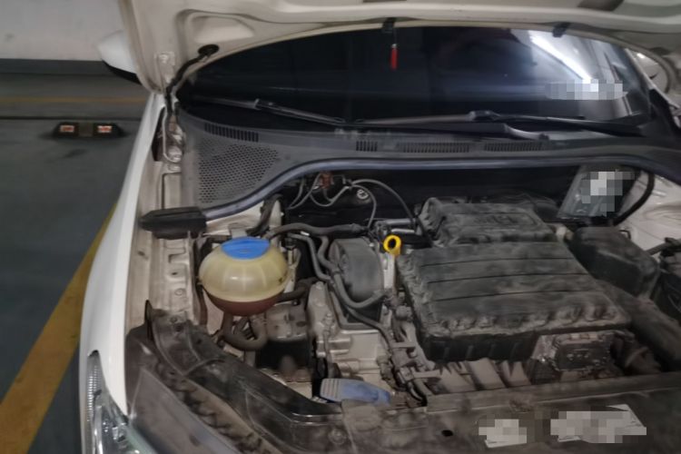 Used Volkswagen Jetta 2017 1.5L Automatic Fashion Model Engine Bay Right