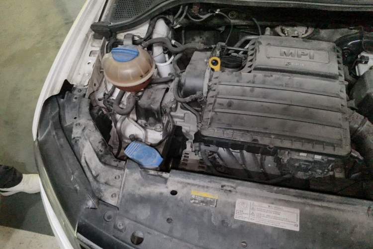 Used Volkswagen Jetta 2017 1.5L Automatic Fashion Model Engine Bay Right