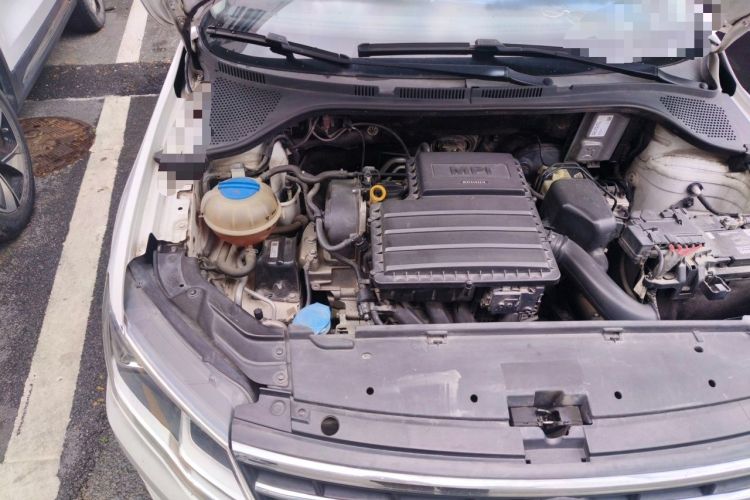Used Volkswagen Jetta 2017 1.5L Manual Comfort Model Engine Bay Right