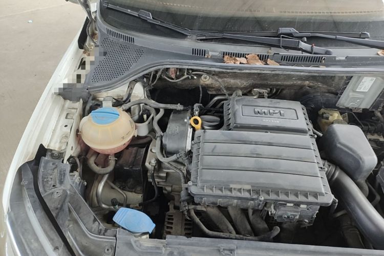 Used Volkswagen Jetta 2017 1.5L Automatic Fashion Model Engine Bay Right