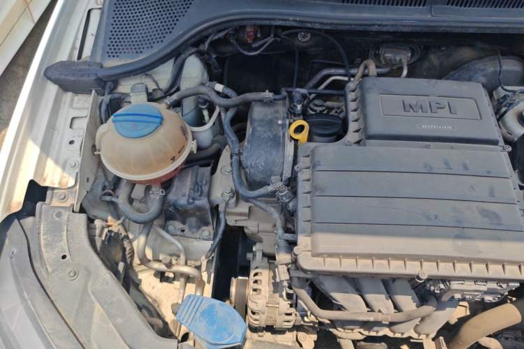Used Volkswagen Jetta 2017 1.5L Manual Comfort Model Engine Bay Right