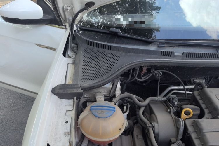 Used Volkswagen Jetta 2017 1.5L Automatic Fashion Model Engine Bay Right