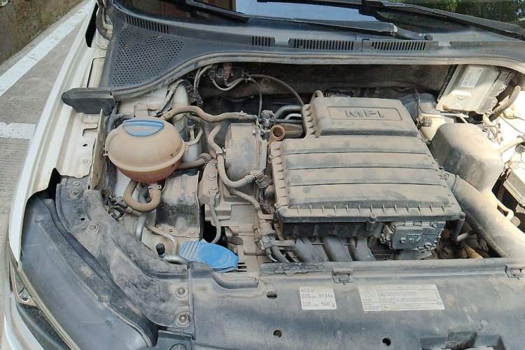 Used Volkswagen Jetta 2017 1.5L Automatic Fashion Model Engine Bay Right