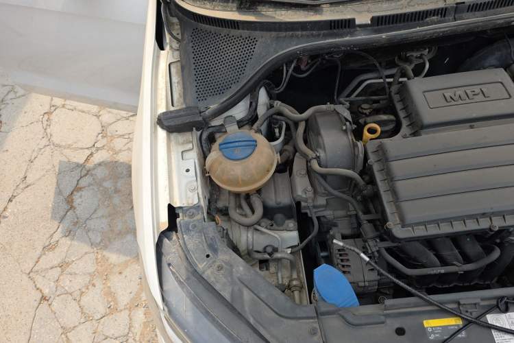 Used Volkswagen Jetta 2017 1.4L Manual Comfort Model Engine Bay Right