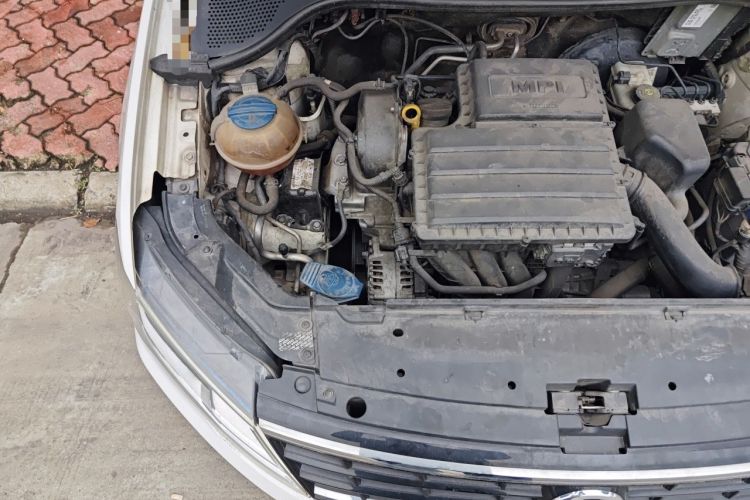 Used Volkswagen Jetta 2017 1.5L Automatic Fashion Model Engine Bay Right