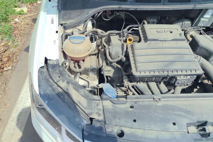 Used Volkswagen Jetta 2017 1.5L Automatic Comfort Model Engine Bay Right