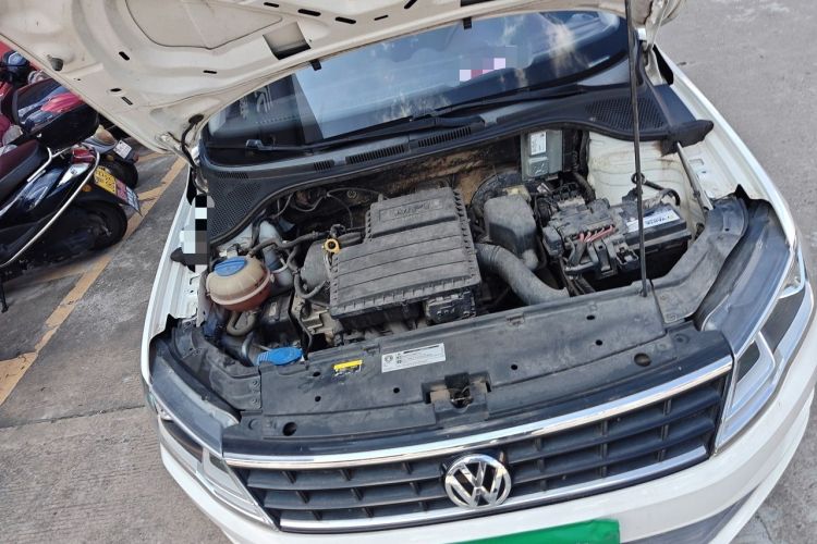 Used Volkswagen Jetta 2017 1.5L Manual Fashion Edition Engine Bay