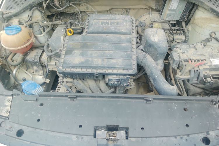 Used Volkswagen Jetta 2017 1.5L Manual Fashion Edition Engine Bay