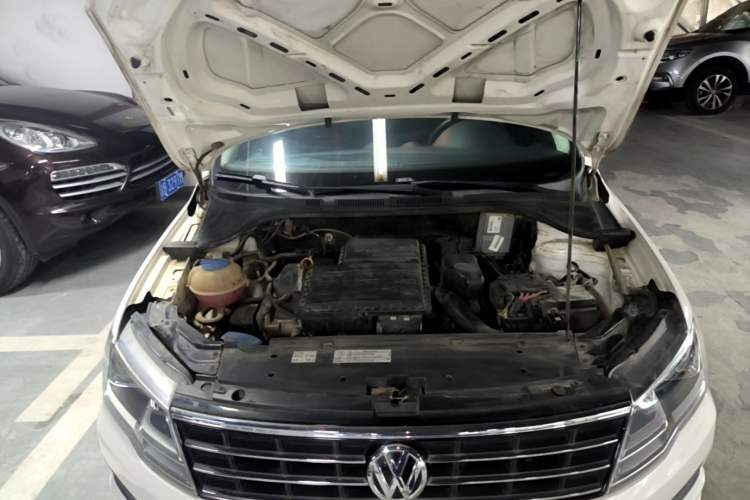 Used Volkswagen Jetta 2017 1.5L Manual Comfort Model Engine Bay