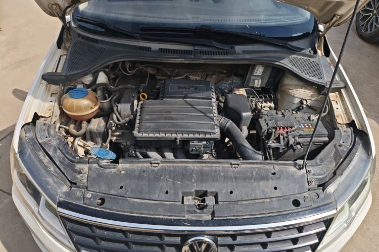 Used Volkswagen Jetta 2017 1.5L Manual Fashion Edition Engine Bay
