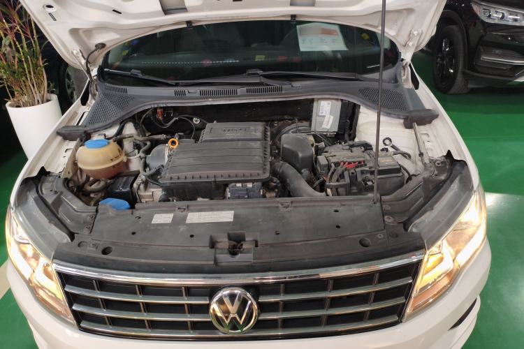 Used Volkswagen Jetta 2017 1.5L Automatic Comfort Model Engine Bay