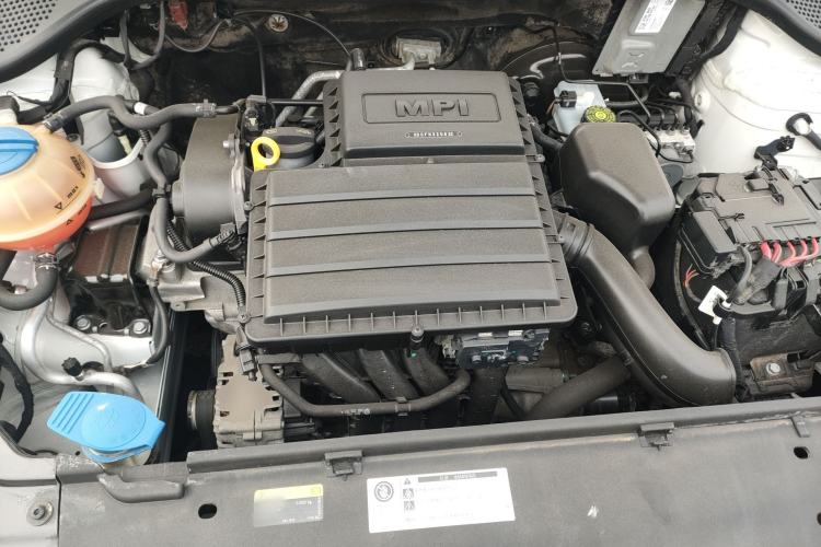 Used Volkswagen Jetta 2017 1.5L Manual Fashion Edition Engine Bay