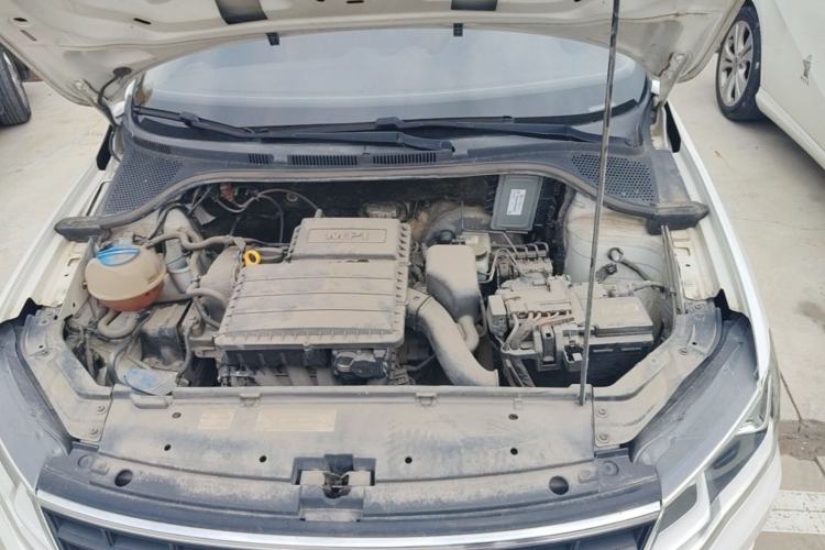 Used Volkswagen Jetta 2017 1.4L Manual Fashion Edition Engine Bay