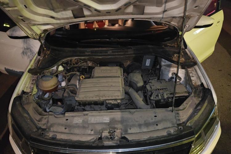 Used Volkswagen Jetta 2017 1.4L Manual Fashion Edition Engine Bay