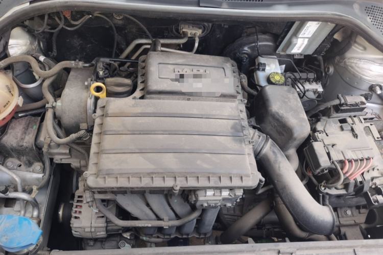 Used Volkswagen Jetta 2017 1.5L Automatic Fashion Model Engine Bay