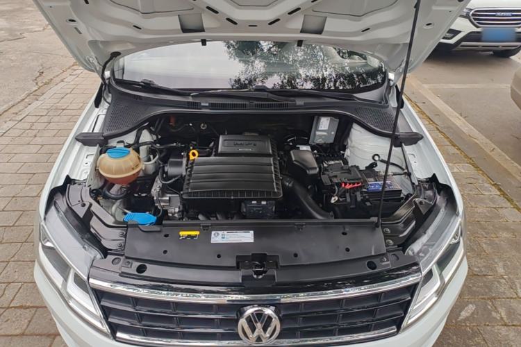 Used Volkswagen Jetta 2017 1.5L Manual Fashion Edition Engine Bay
