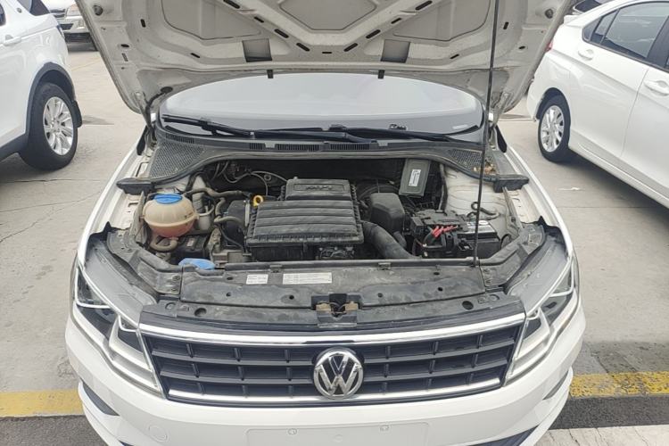 Used Volkswagen Jetta 2017 1.4L Manual Fashion Edition Engine Bay