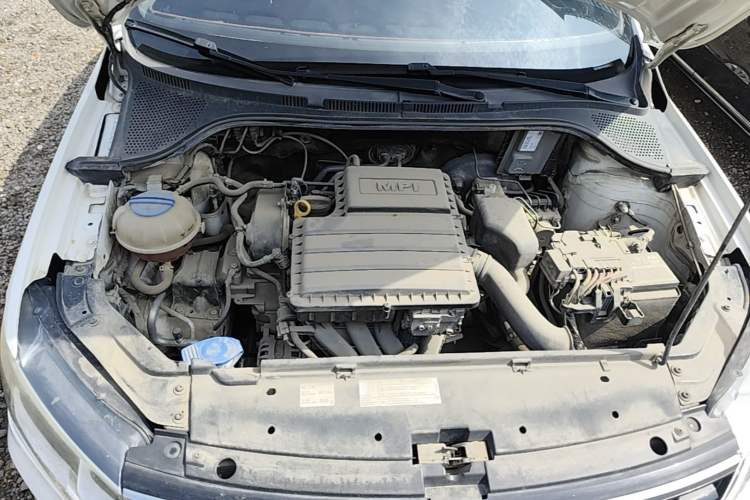 Used Volkswagen Jetta 2017 1.5L Manual Fashion Edition Engine Bay