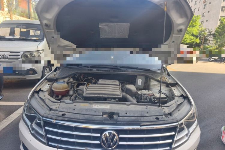 Used Volkswagen Jetta 2017 1.4L Manual Fashion Edition Engine Bay