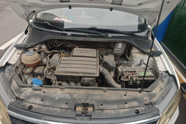 Used Volkswagen Jetta 2017 1.5L Manual Fashion Edition Engine Bay