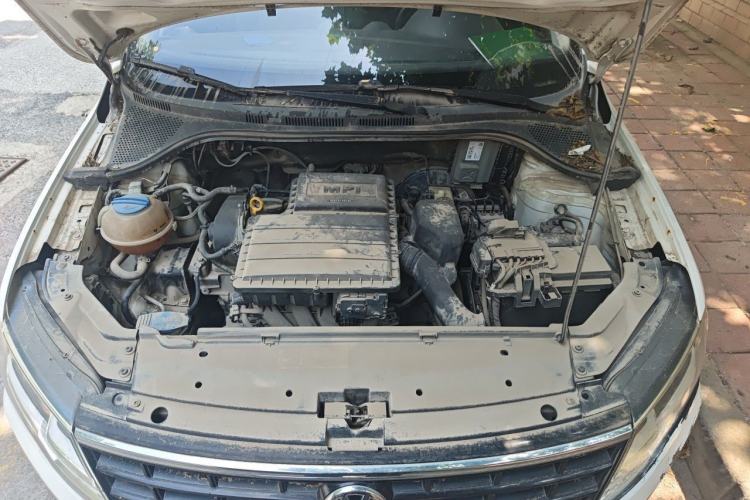 Used Volkswagen Jetta 2017 1.5L Manual Fashion Edition Engine Bay