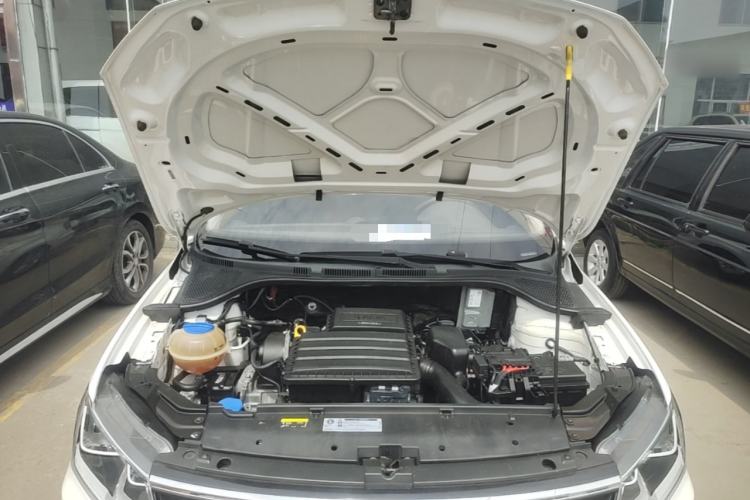 Used Volkswagen Jetta 2017 1.5L Manual Fashion Edition Engine Bay