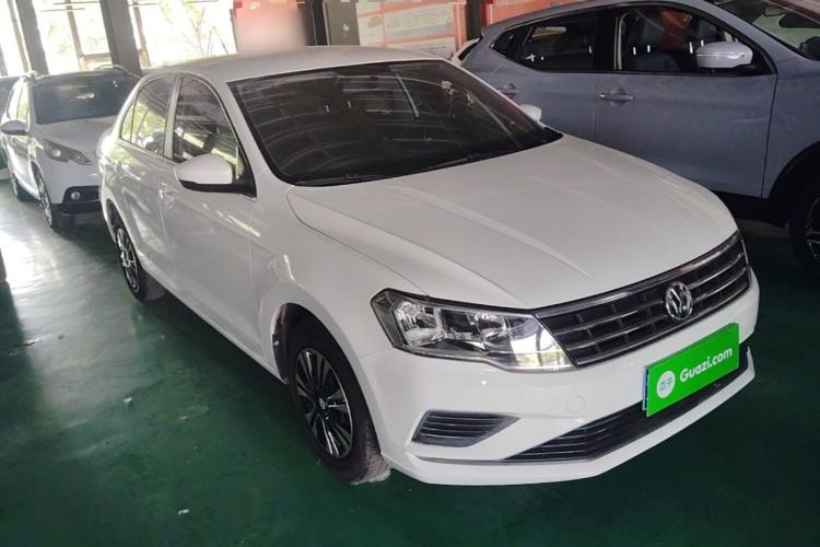 Used Volkswagen Jetta 2017 1.5L Manual Fashion Edition Exterior 1