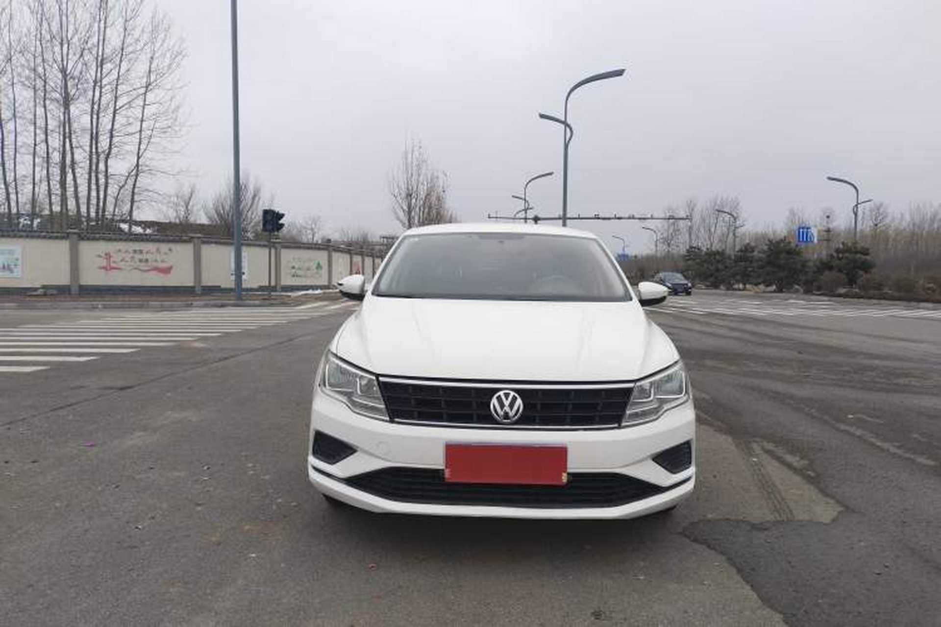 Used Volkswagen Jetta 2017 1.4L Manual Fashion Edition Exterior 1