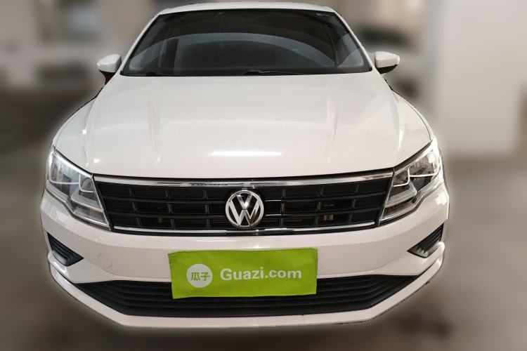 Used Volkswagen Jetta 2017 1.5L Automatic Fashion Model Exterior 1