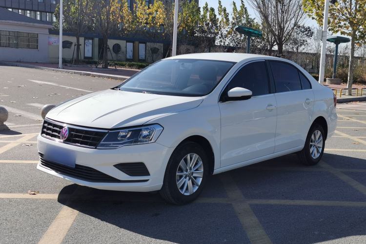 Used Volkswagen Jetta 2017 1.5L Automatic Fashion Model Exterior 1