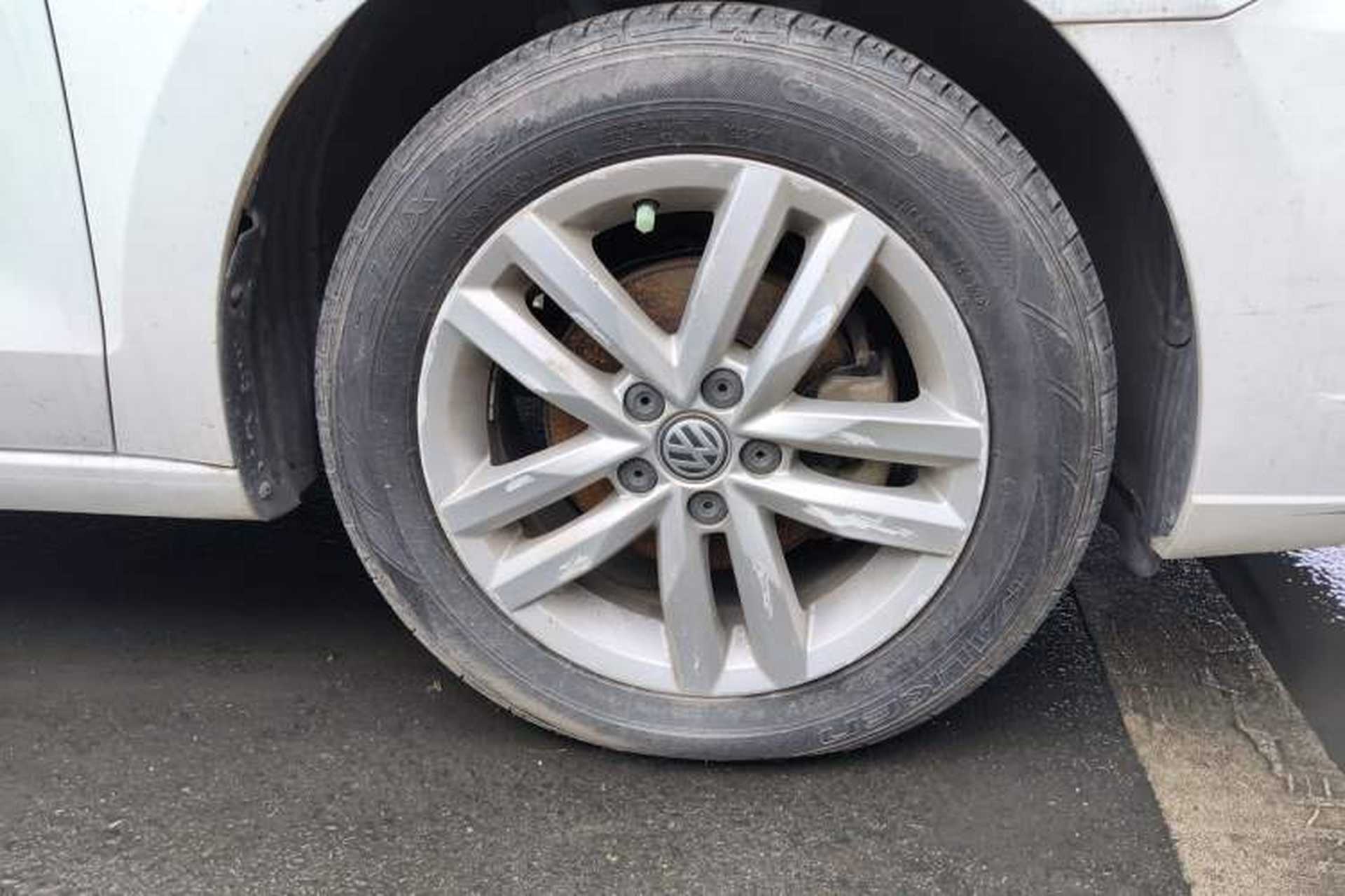 Used Volkswagen Jetta 2017 1.5L Automatic Comfort Model Exterior 1