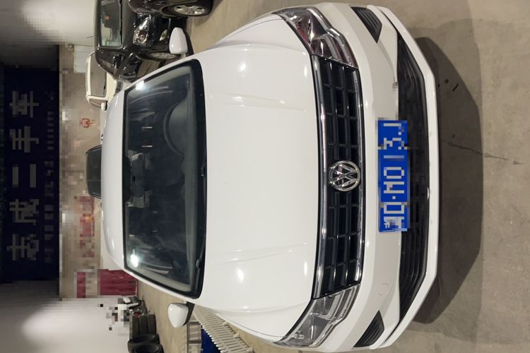 Used Volkswagen Jetta 2017 1.4L Manual Fashion Edition Exterior 1