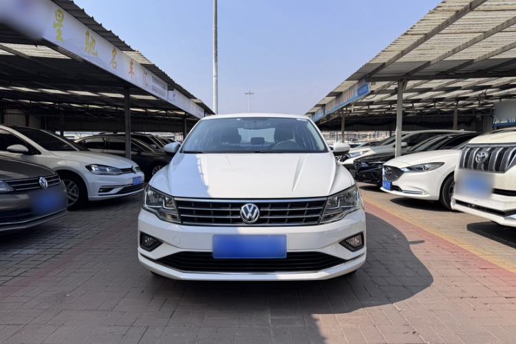 Used Volkswagen Jetta 2017 1.5L Manual Comfort Model Exterior 1
