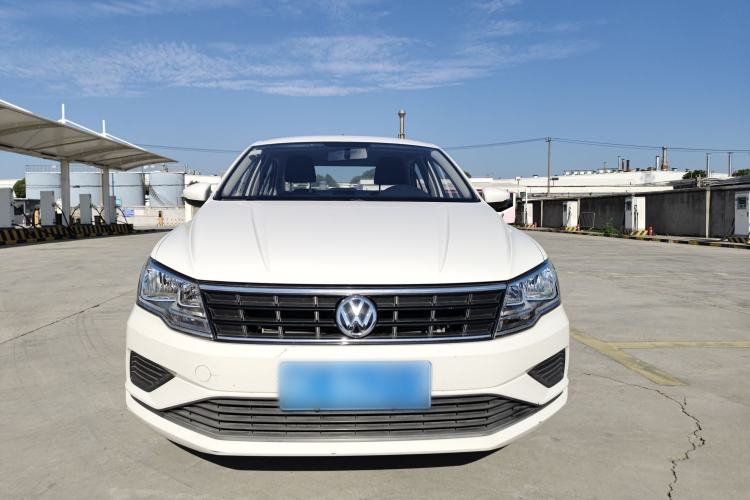 Used Volkswagen Jetta 2017 1.4L Manual Fashion Edition Exterior 1