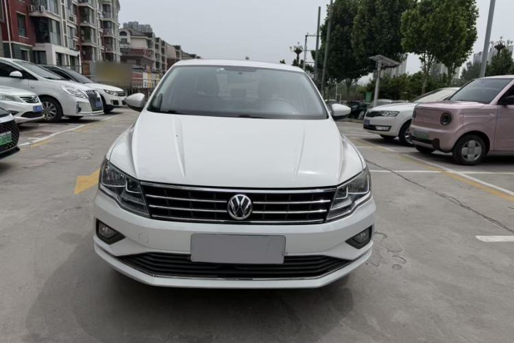 Used Volkswagen Jetta 2017 1.5L Manual Comfort Model Exterior 1
