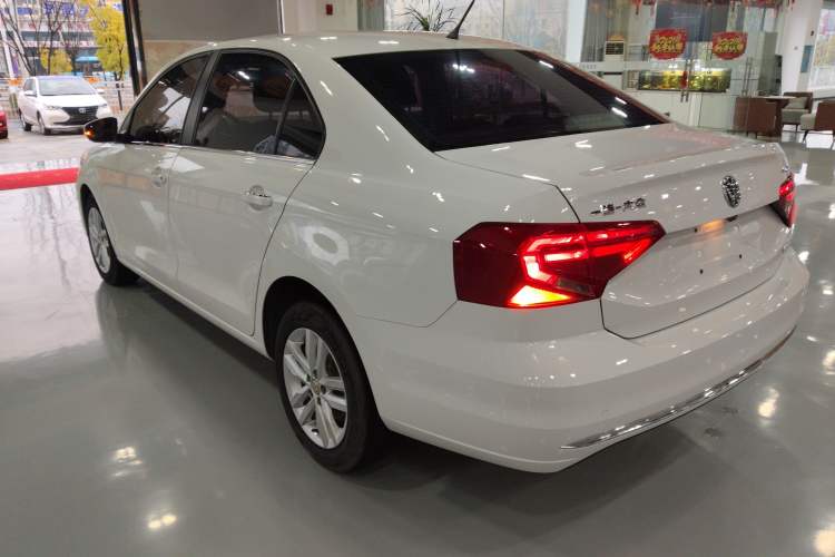 Used Volkswagen Jetta 2017 1.5L Automatic Comfort Model Exterior 2