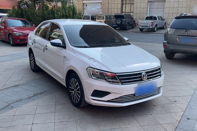 Used Volkswagen Jetta 2017 1.5L Automatic Fashion Model Exterior 2